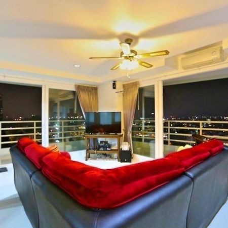 View Talay 6, 2 Bedrooms, Pattaya City Centre, Beach Road Bagian luar foto