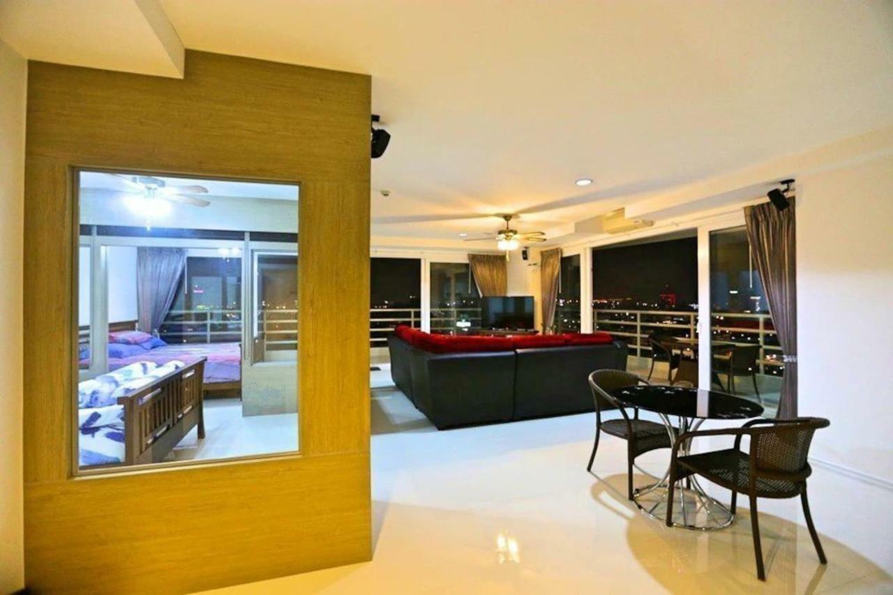View Talay 6, 2 Bedrooms, Pattaya City Centre, Beach Road Bagian luar foto