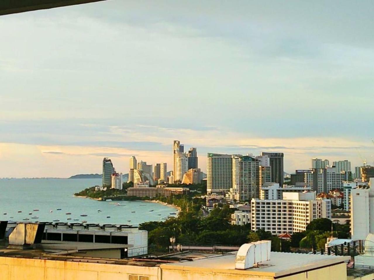 View Talay 6, 2 Bedrooms, Pattaya City Centre, Beach Road Bagian luar foto