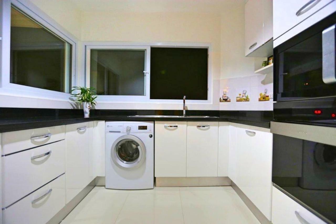 View Talay 6, 2 Bedrooms, Pattaya City Centre, Beach Road Bagian luar foto