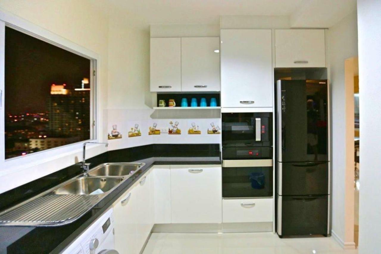 View Talay 6, 2 Bedrooms, Pattaya City Centre, Beach Road Bagian luar foto